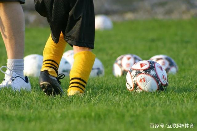 追光丨马宁执裁世界杯，国外网友和媒体怎么说？